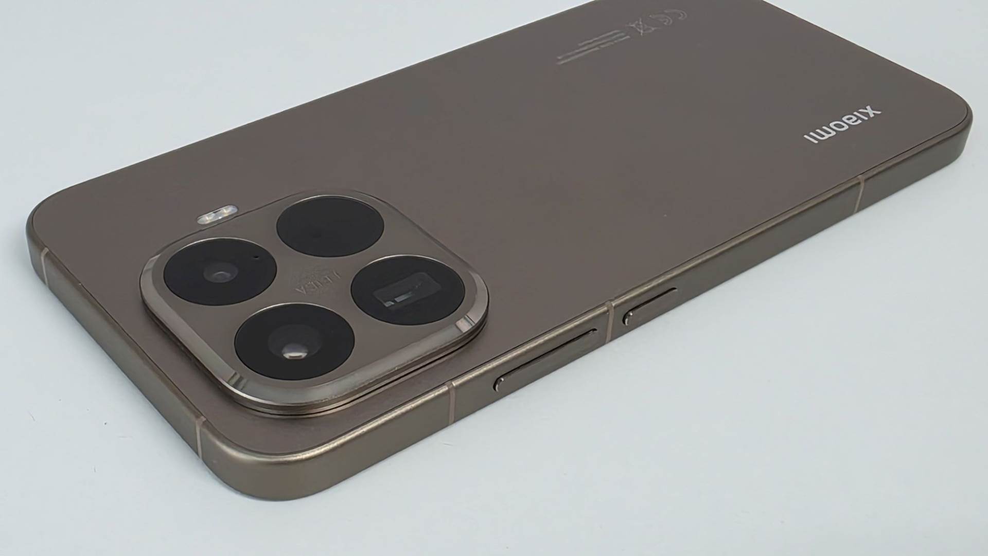 Xiaomi 15T Pro (4).jpg