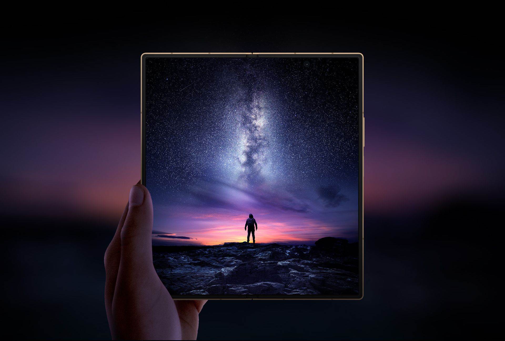 Samsung Galaxy W26 (8).jpg