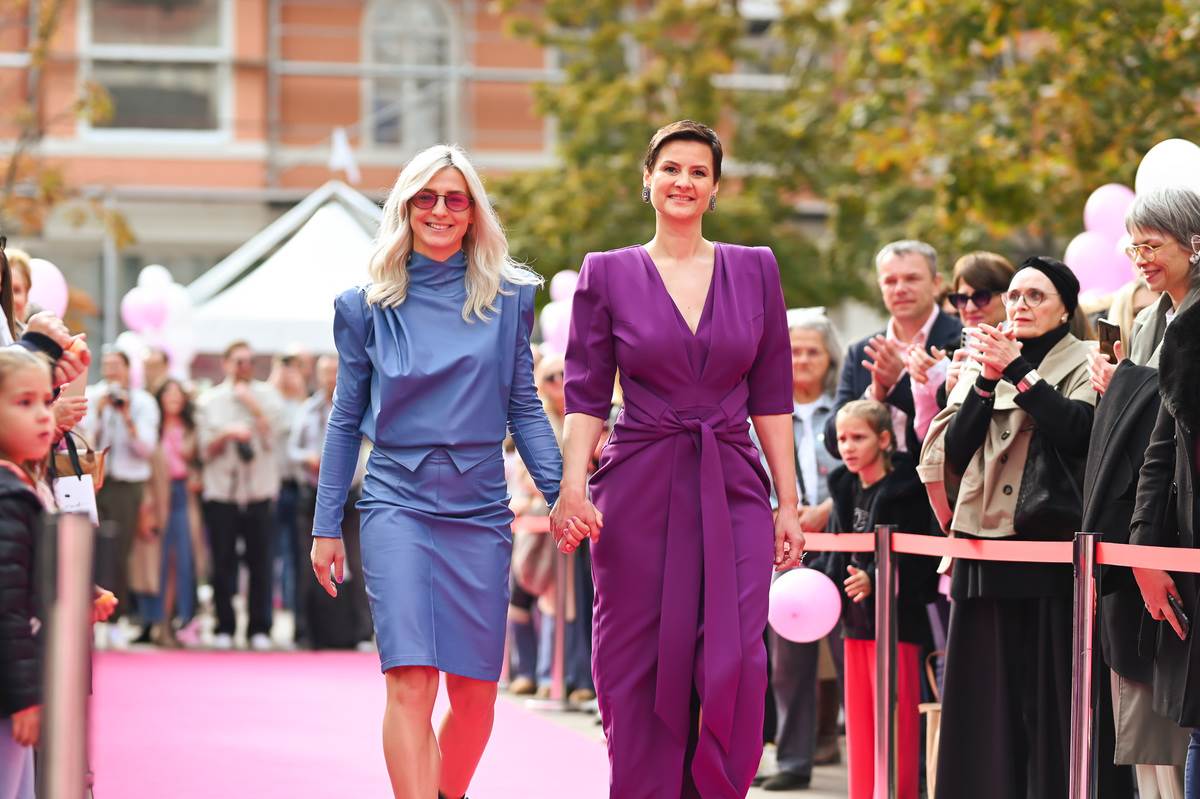 Pink fest_RG (13)-2.jpg