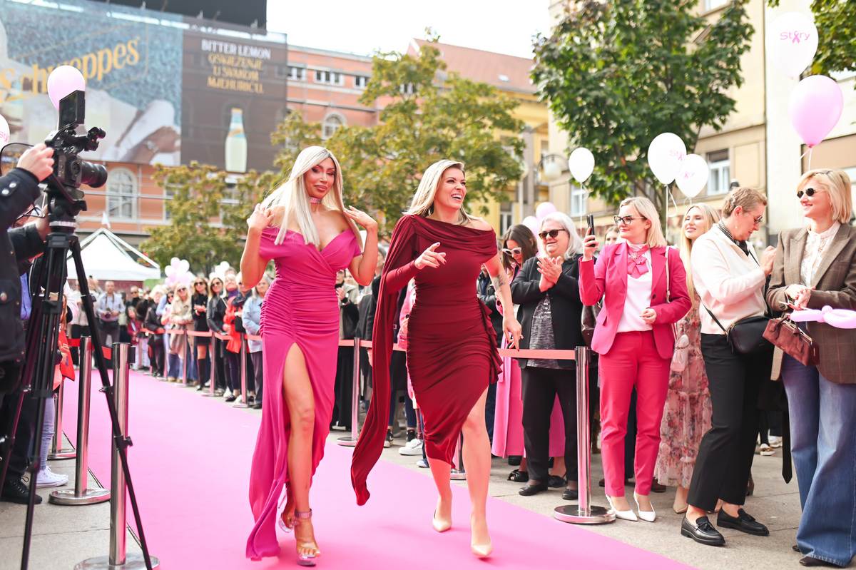 Pink fest_RG (15)-2.jpg