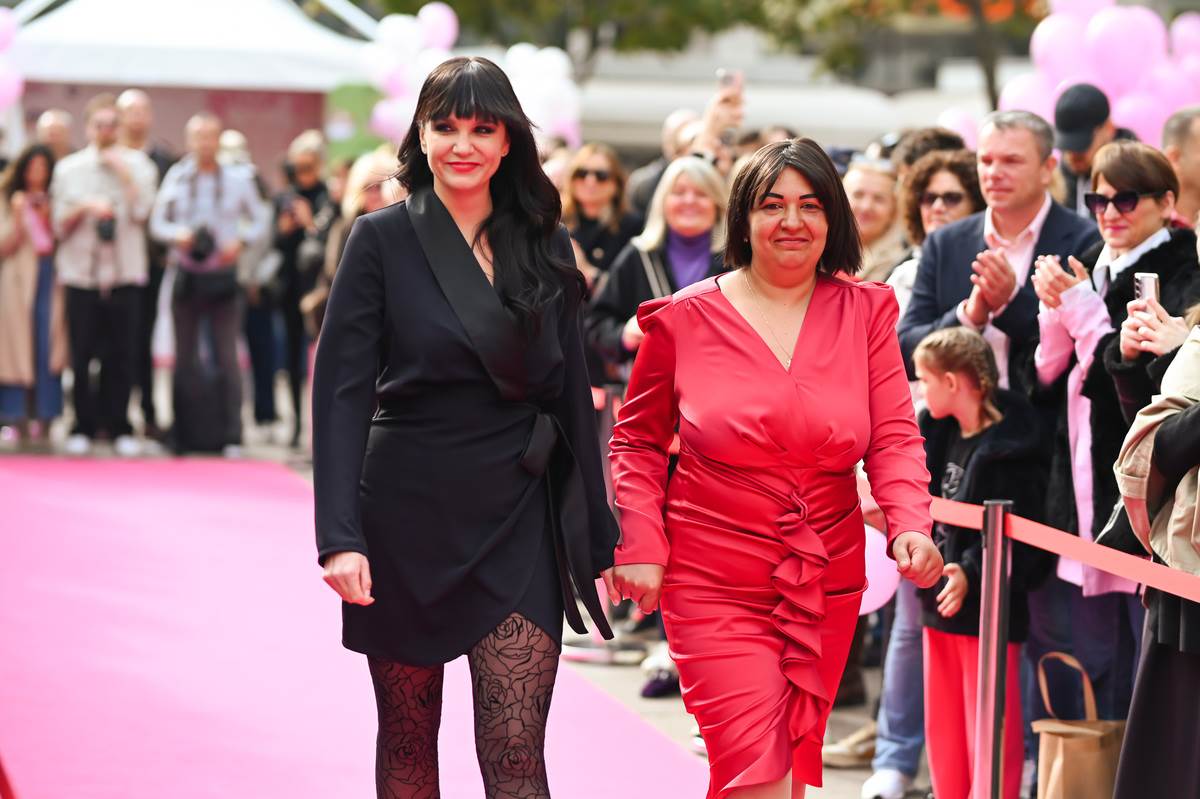 Pink fest_RG (18)-2.jpg