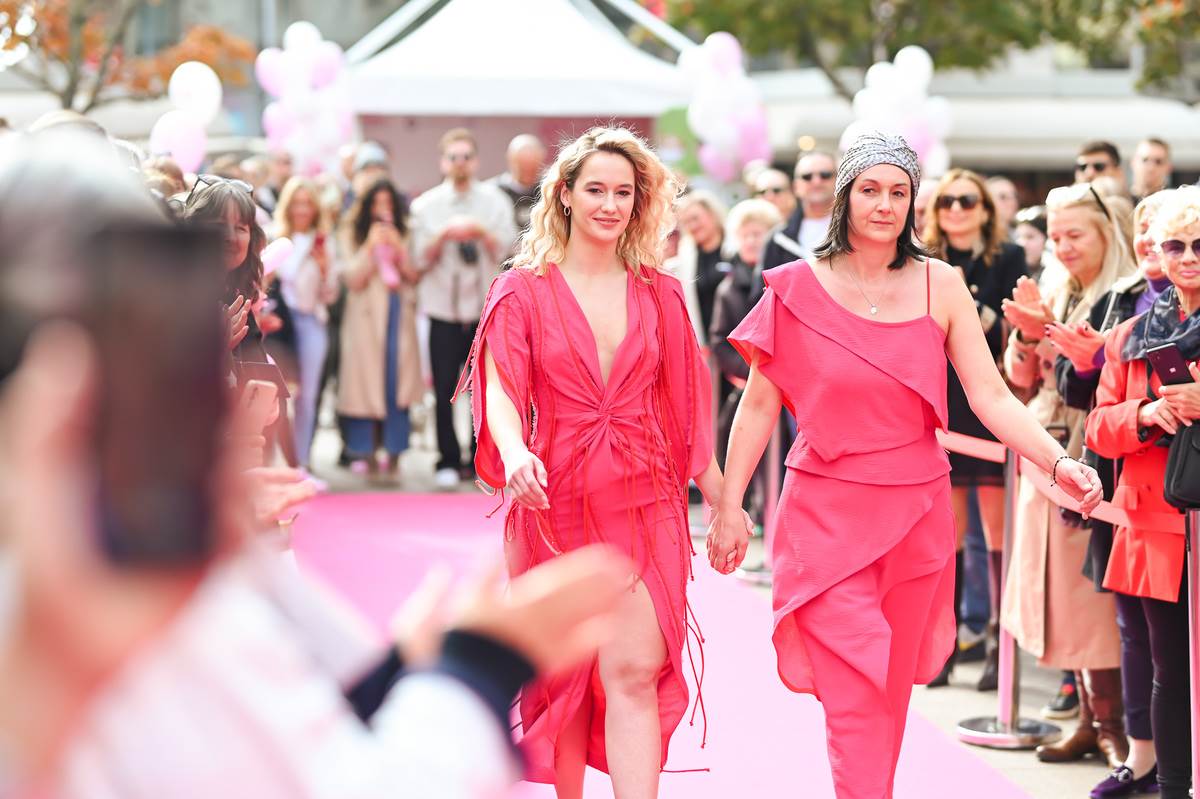 Story Pink Fest, lena medar