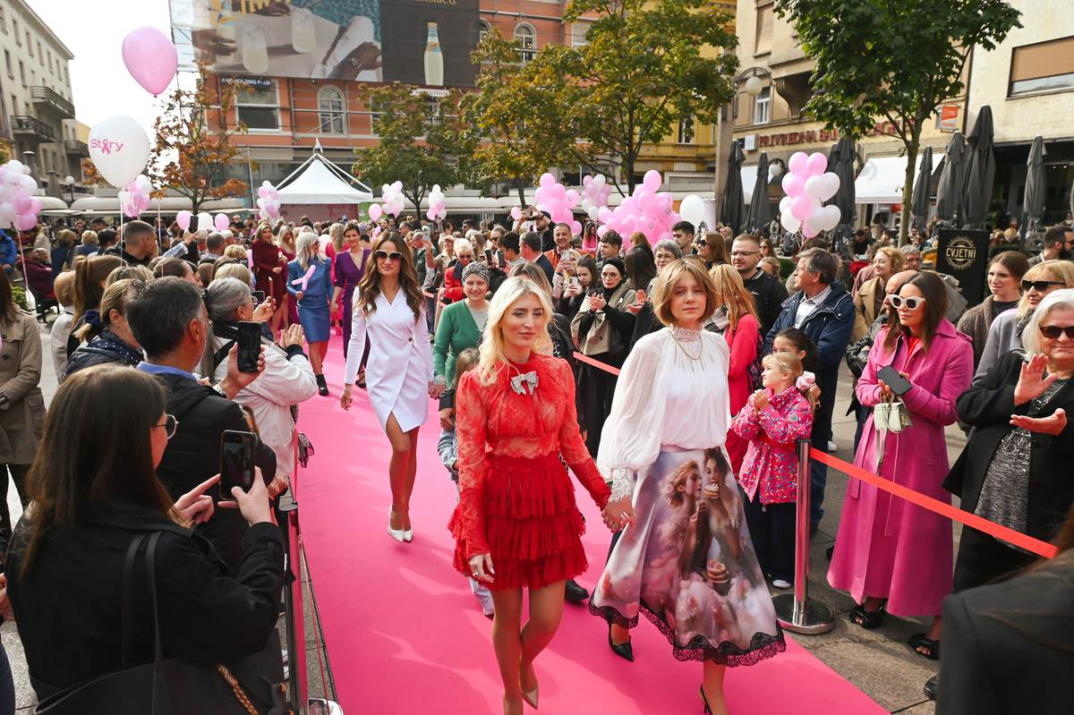 Pink fest_RG (26)-2.jpg