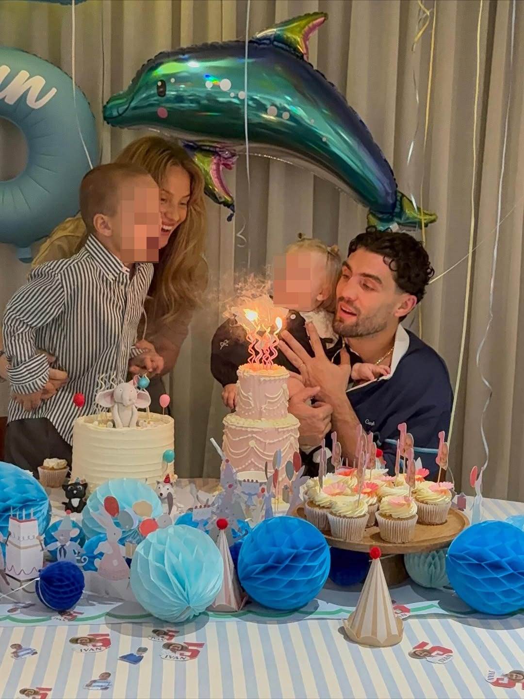 Mateo i Izabel Kovačić s djecom