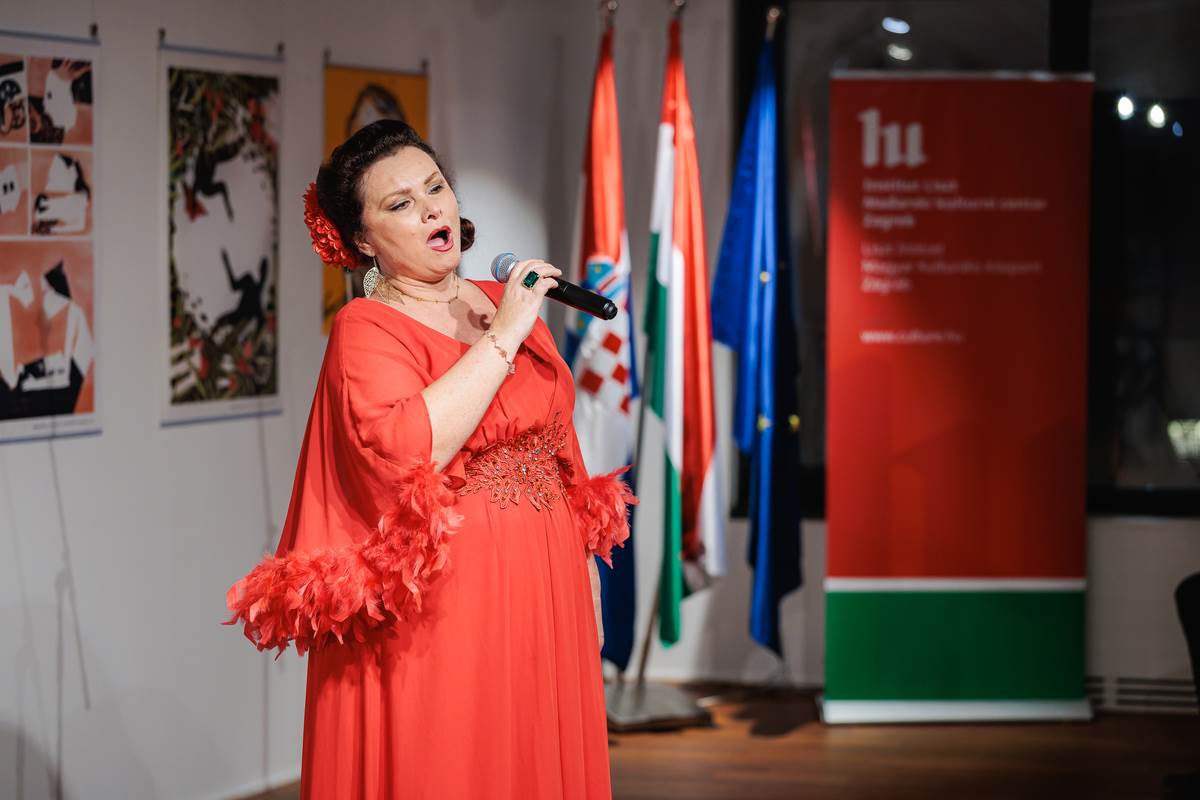 9 Zsuzsanna Kalocsai.jpeg