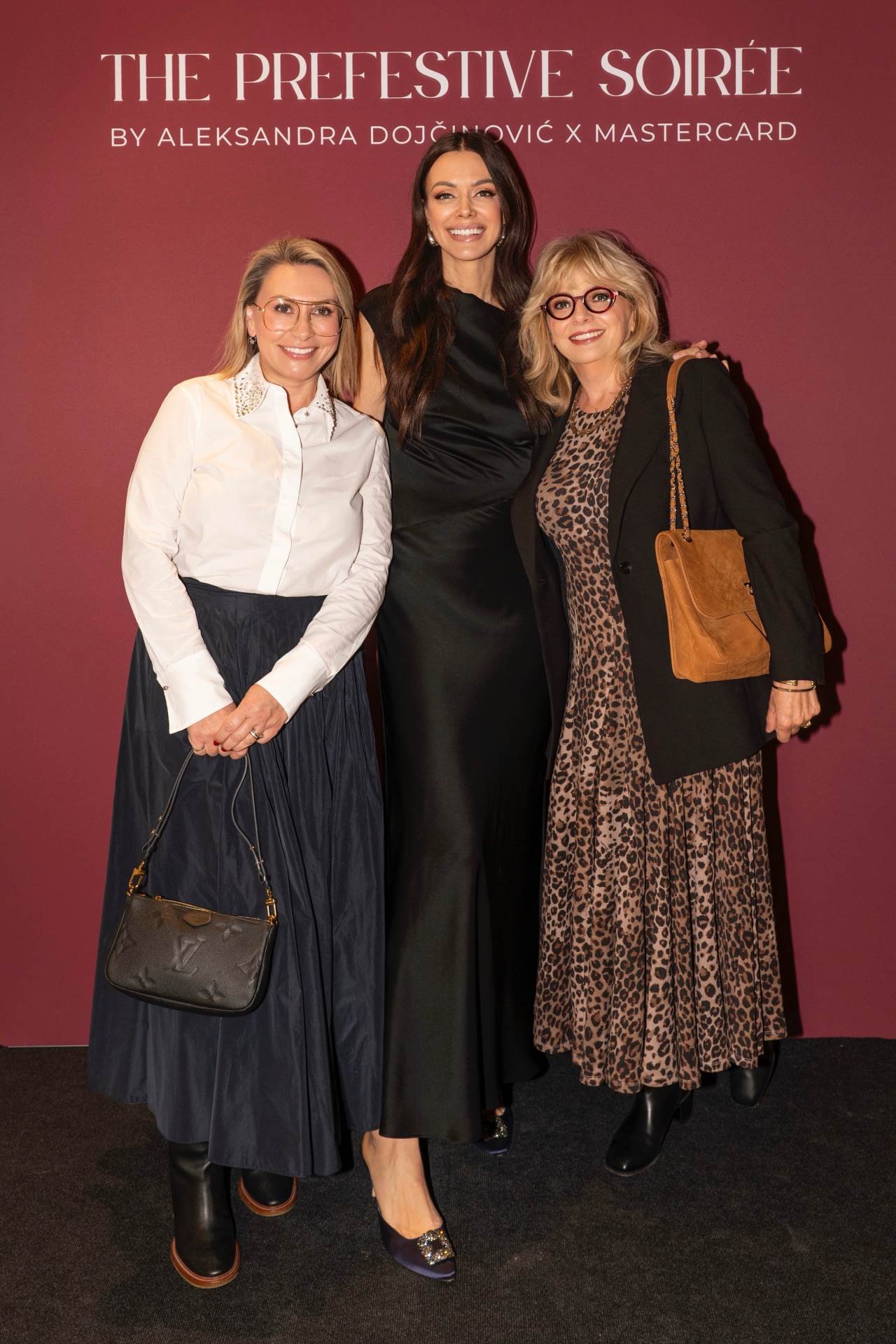 Dubravka Schwarz, Alex, Ana Pirš.JPG