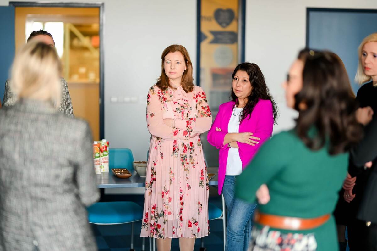 PINK Life X DM X Story_RG (21).jpg