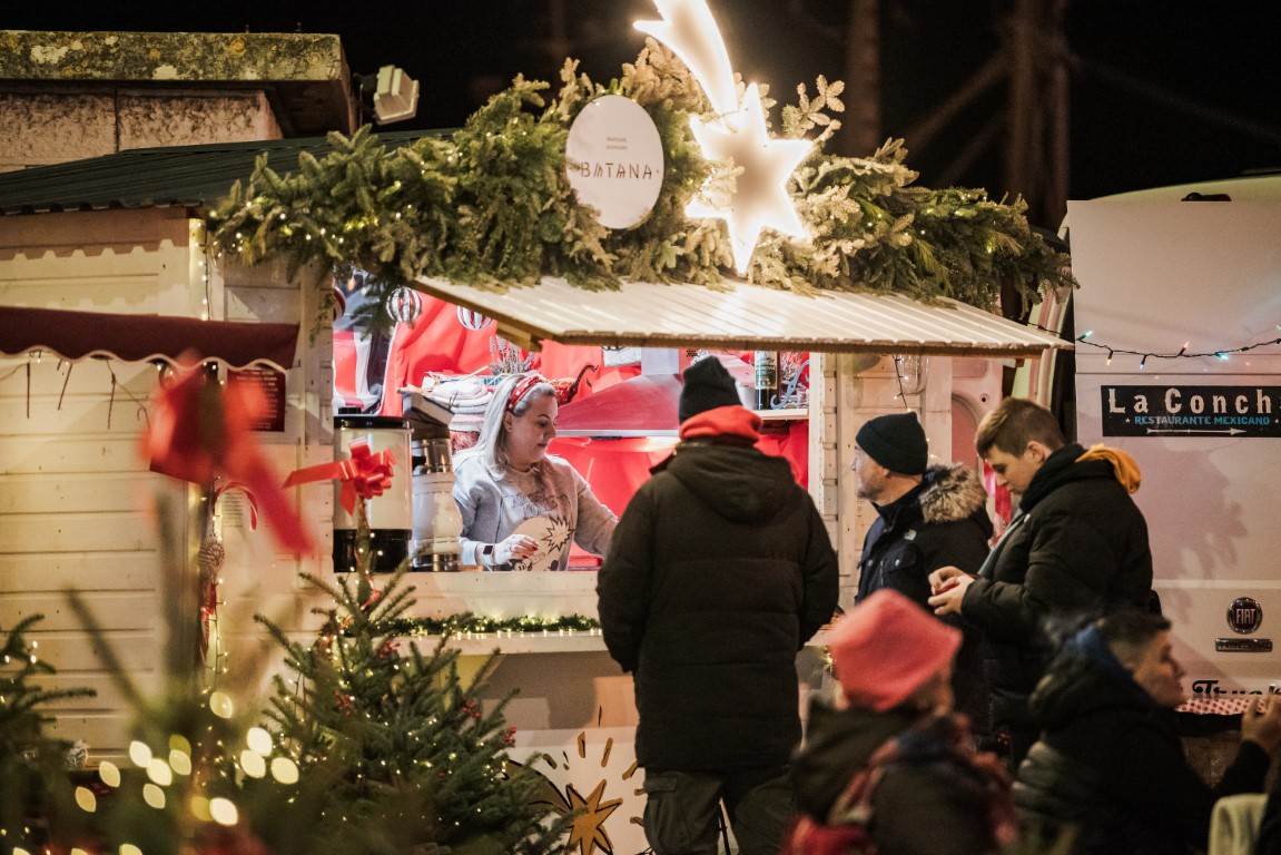 Nadal in famia _ foto Grad Rovinj Rovigno (5).jpg