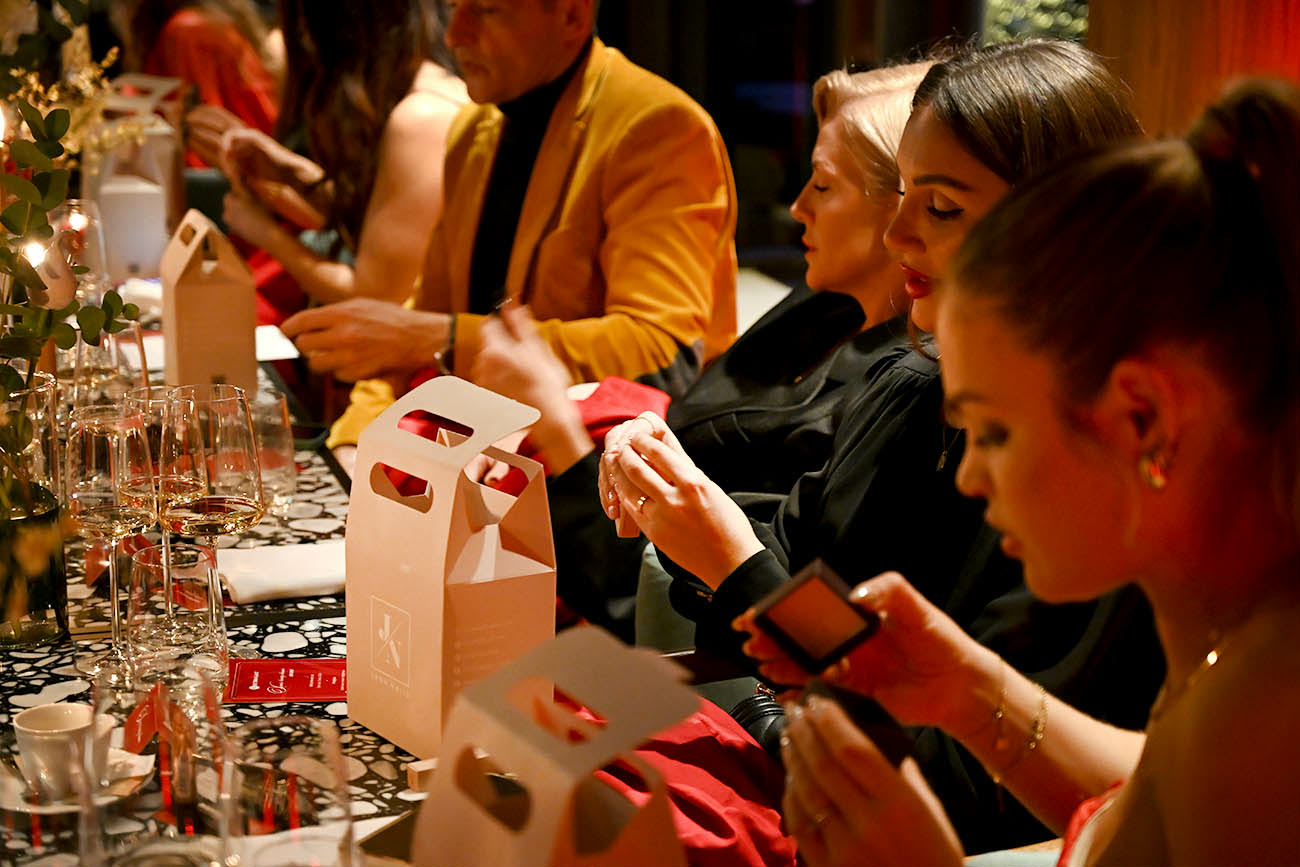 Xmass beauty dinner by Extravagant_4.jpg