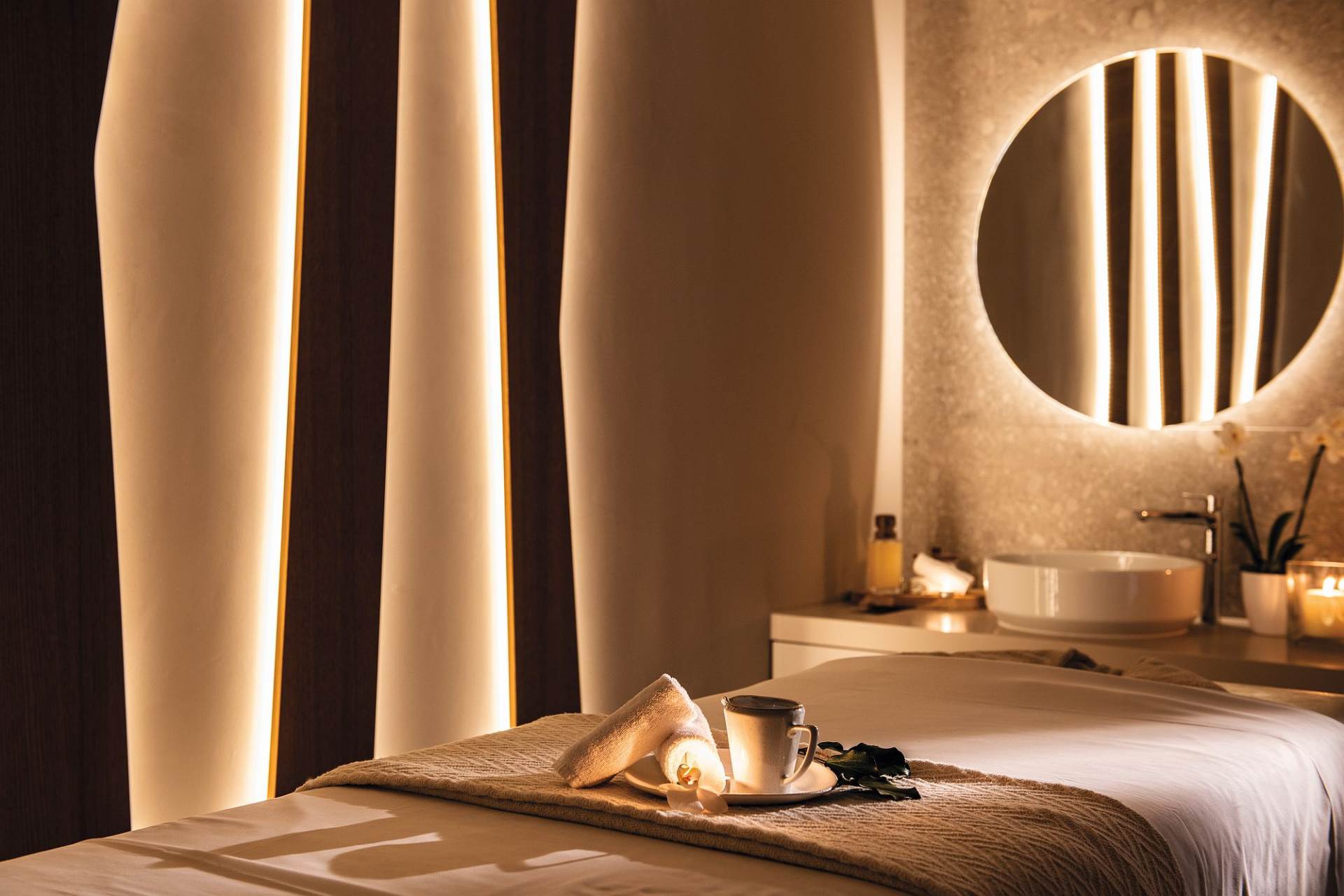 SPALATO Spa Treatment Room 2.jpg