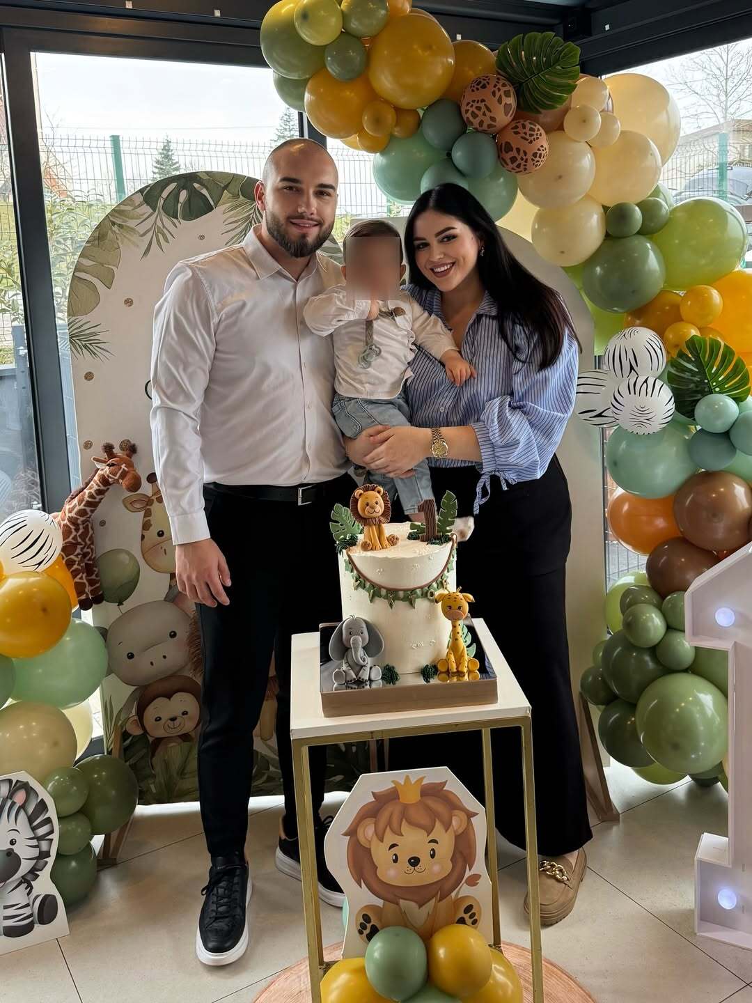 SnapInsta.to_631816666_18554651020034509_3504841270714765186_n (1).jpg