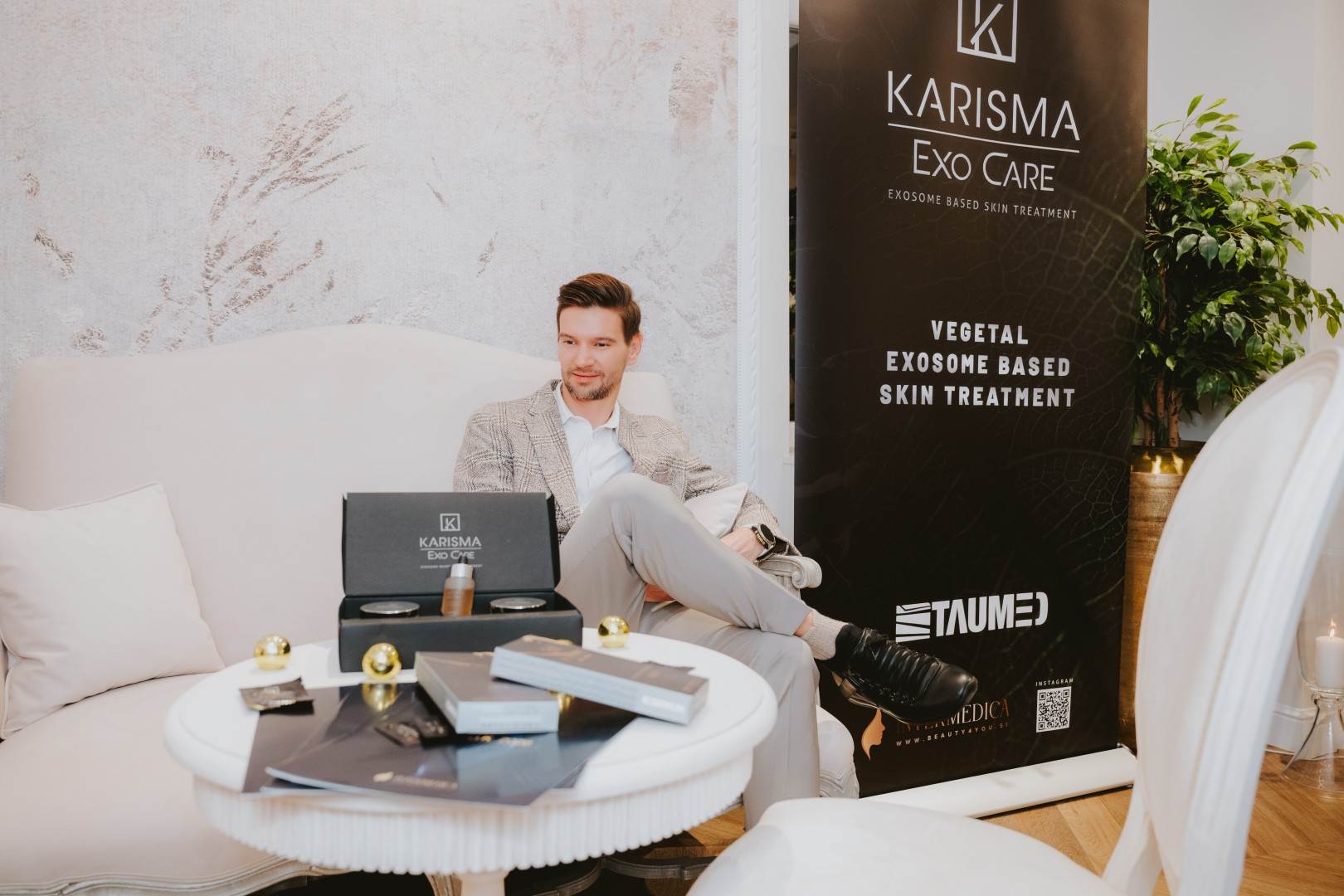 Academia Estetika Final Edits-87.jpg