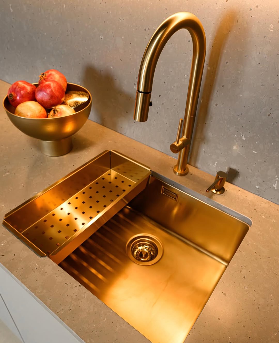 Ja sam za Dan žena sebi i mami poklonila završetak radova u Splitu 🎉I druga kuhinja je napokon  (9).jpg