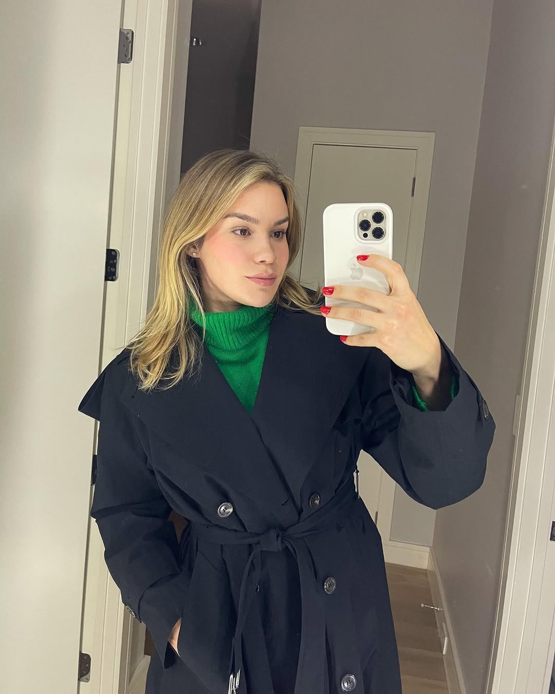 💚.p.s. follow my new TikTok account. link in bio (1).jpg