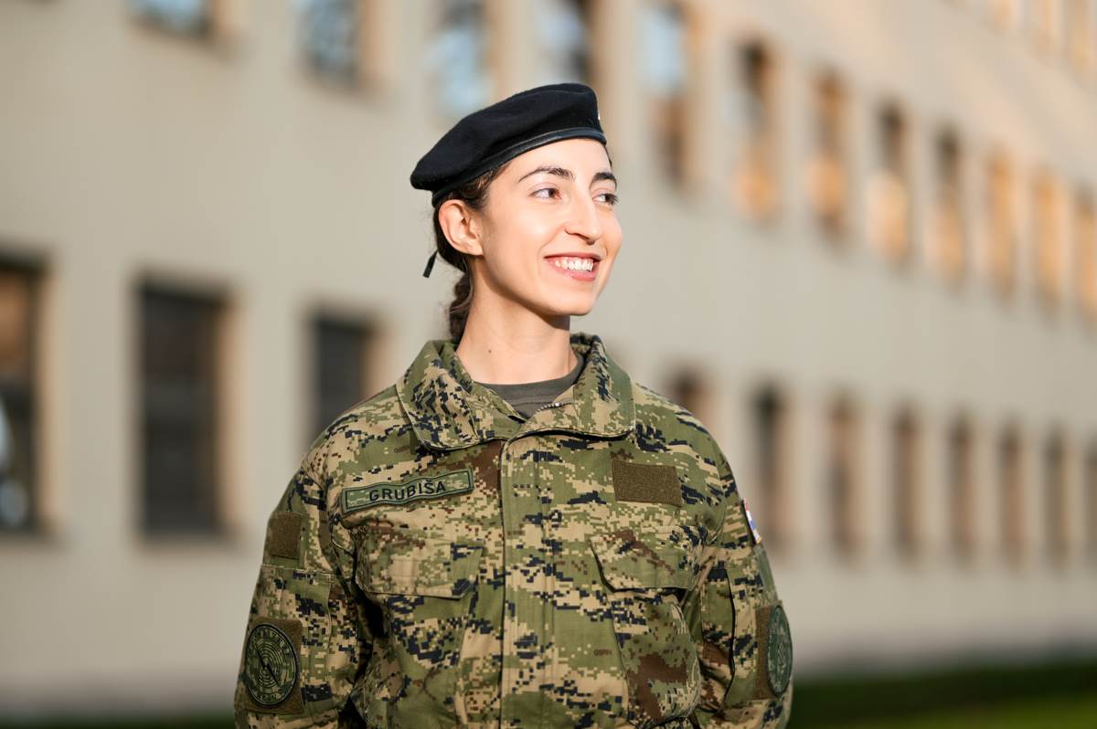 Kristina Grubisa (16).jpg