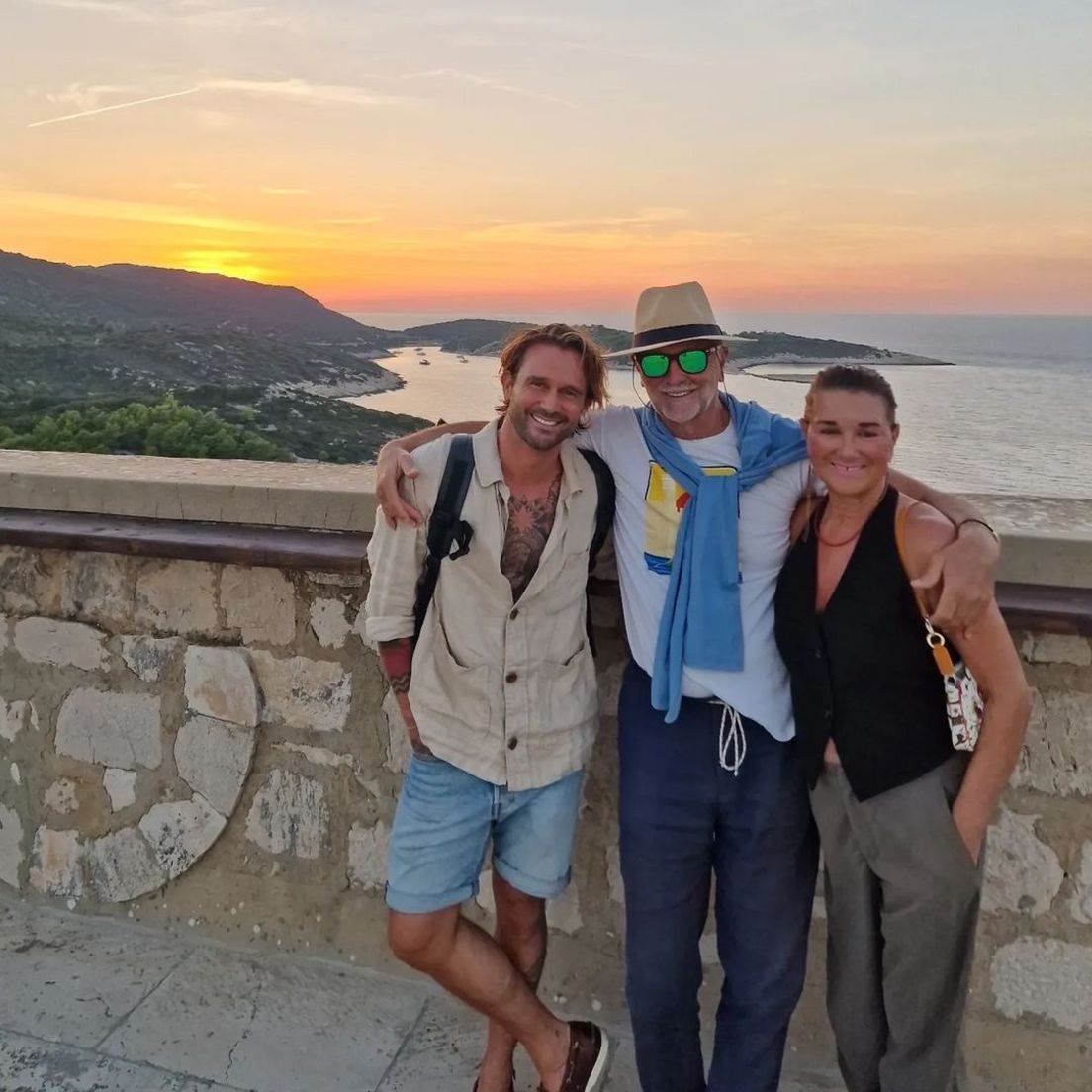 Luka Nižetić s roditeljima