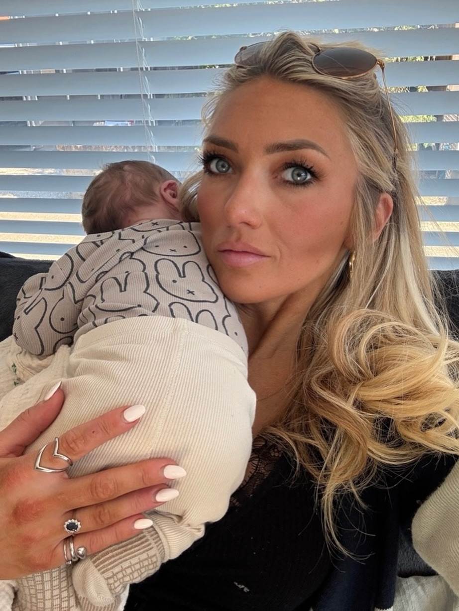 Week 20 ✨ recap ✨Een baby, een peuter, een dansend lief, een papa, een mama in wording, een crav (2).jpg