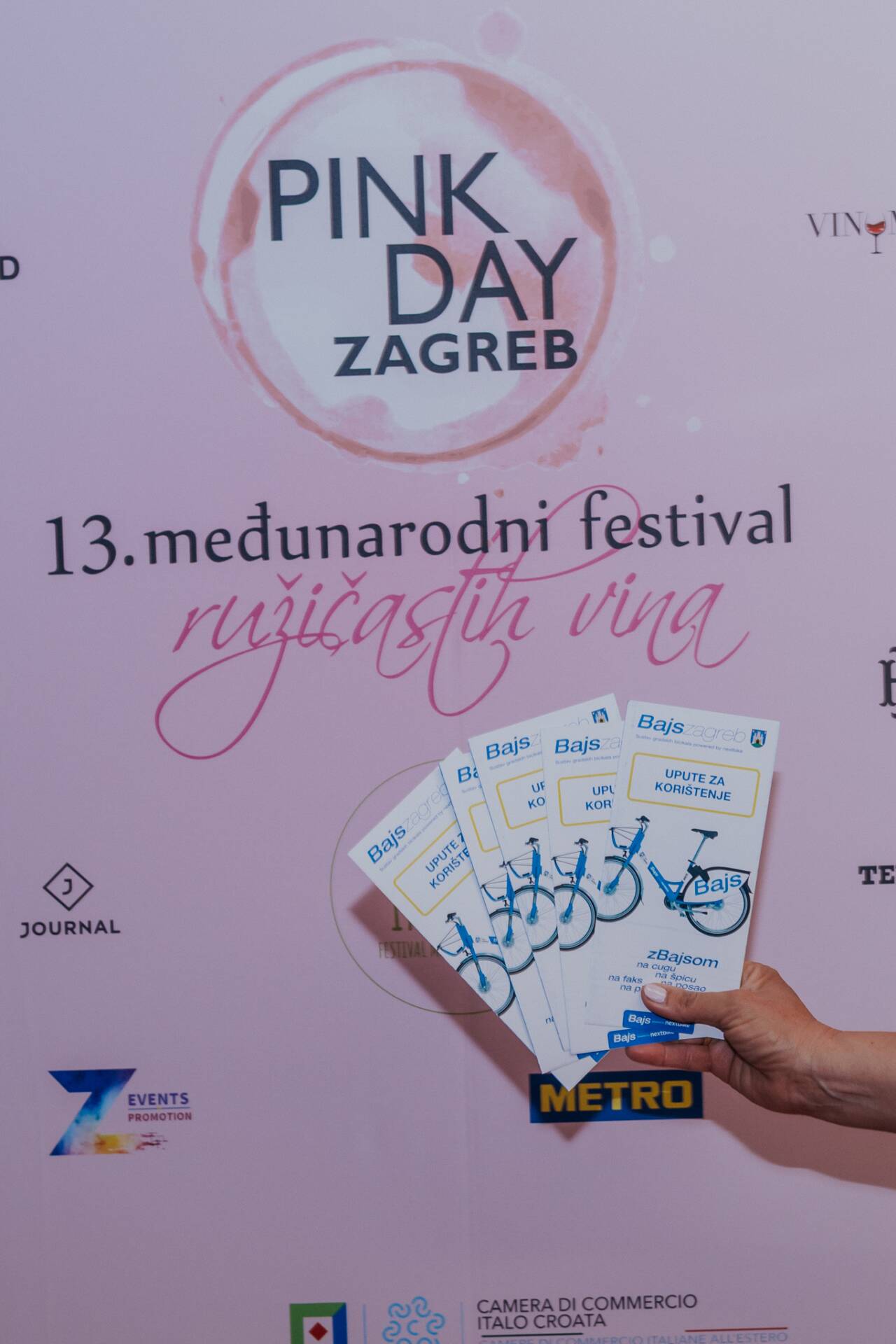 6 U Laubu se dolazilo na BAJSu.jpg