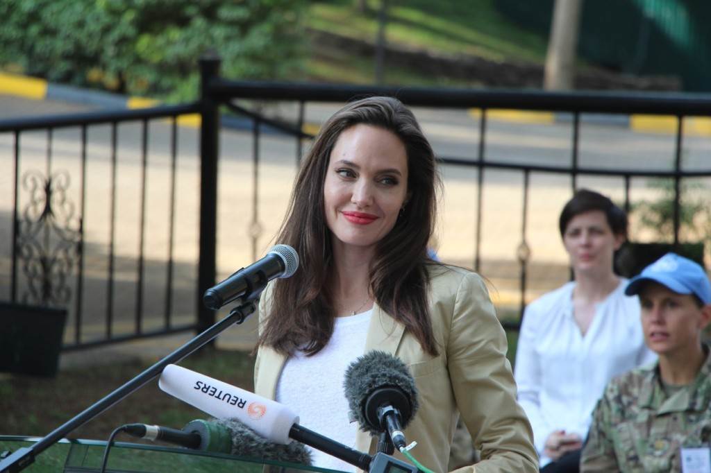 Angelina Jolie potpuno je promijenila imidž