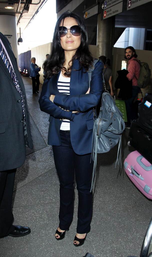 Salma Hayek je slijepo odana Balenciaga torbici 