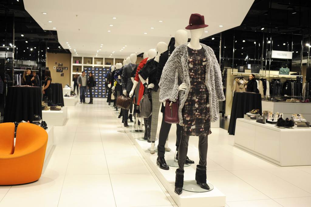 XYZ Premium Fashion Store okupio poznate šopingholičare