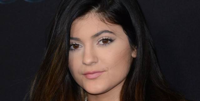 Kylie Jenner je povećala usne