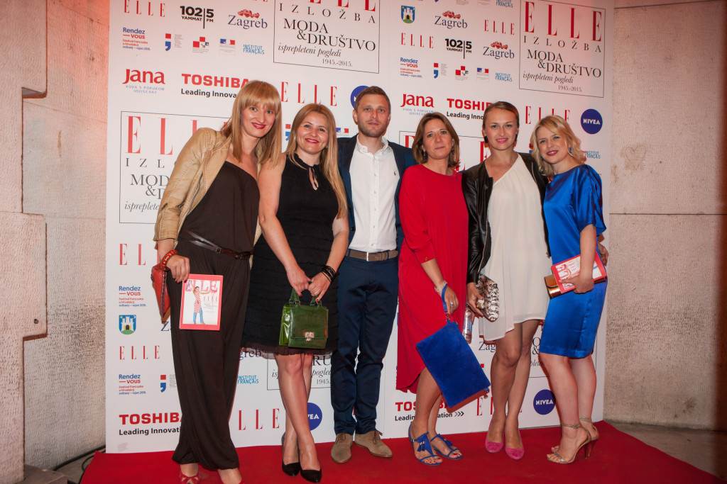 Mnoštvo poznatih lica nazočilo je otvaranju Elle izložbe u HDLU