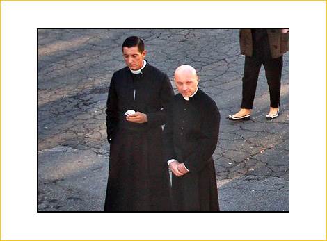 KLASICAN DIZAJN: Sat s velikim ekranom dolazi u dvije verzije