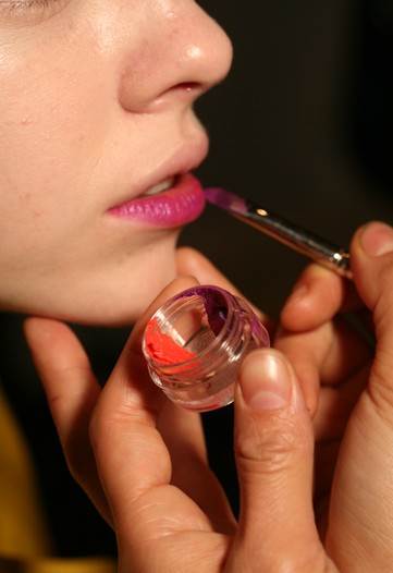 SVI SU U STRAHU: Britanci ce preispitati utjecaj umjetne inteligencije