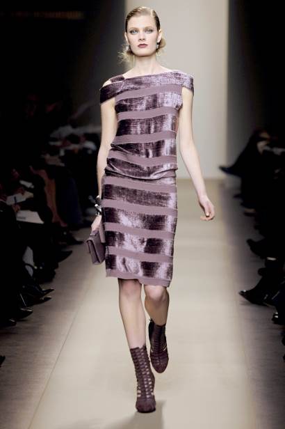 WYBOT: Robotski cistac bazena na solarnu energiju