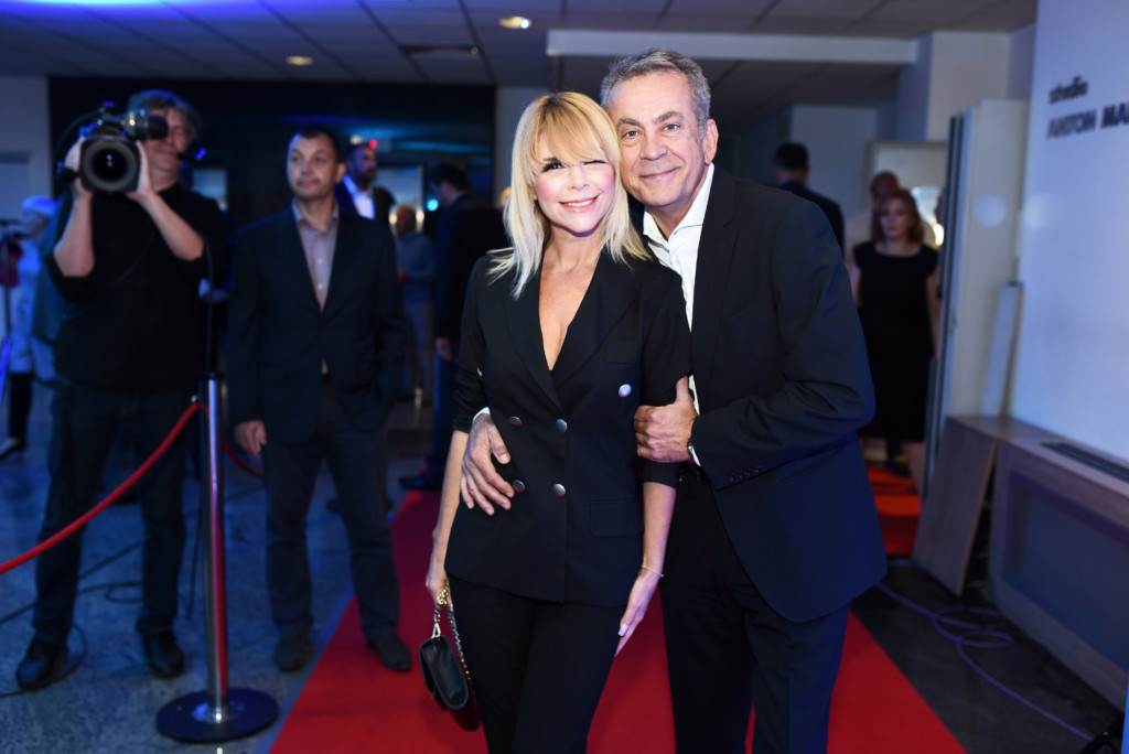 MOTOROLA RAZR 40 ULTRA: Kljucna unaprjedenja ekrana u odnosu na prethodne modele