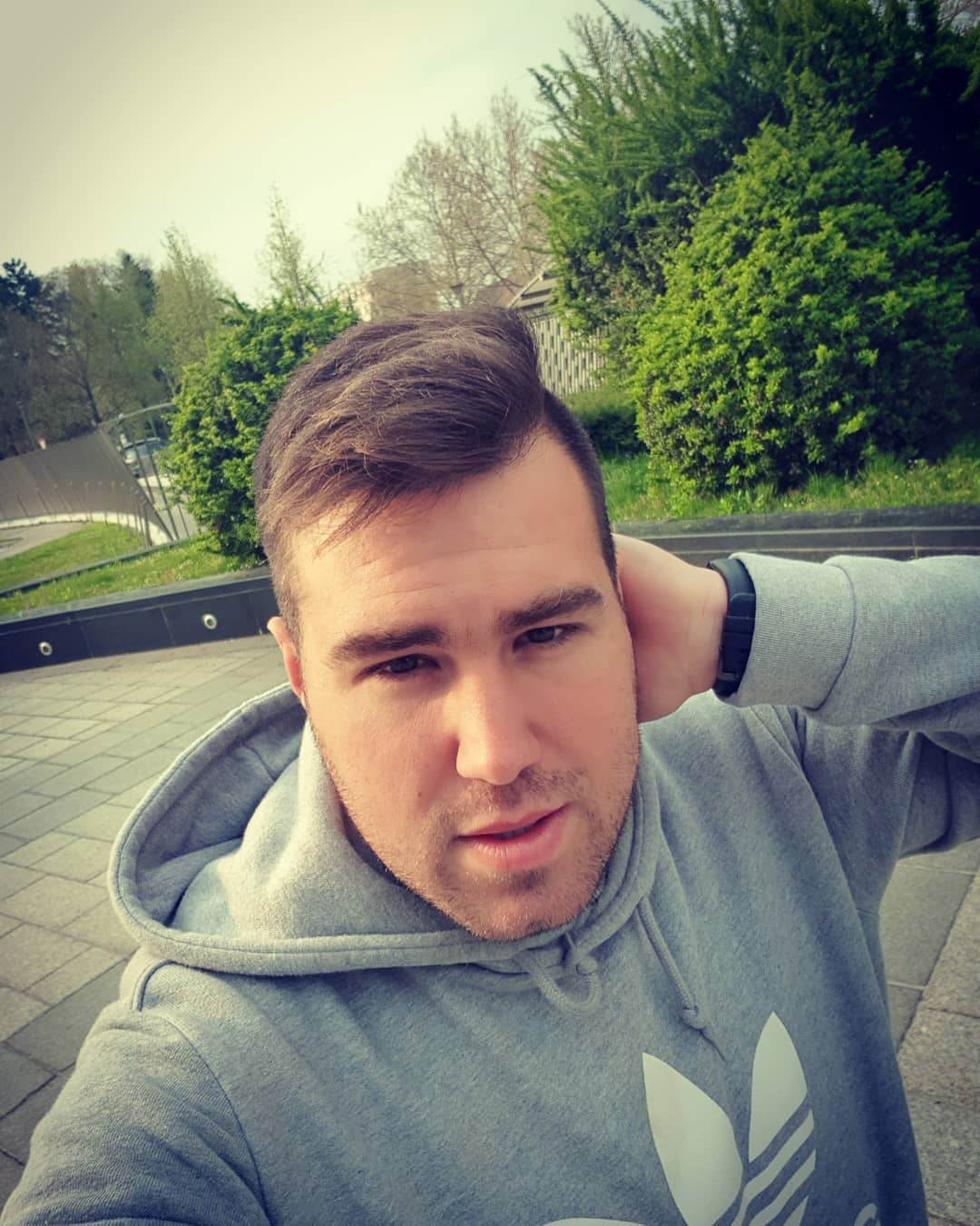 Gala crveni tepih: Esencija glamura