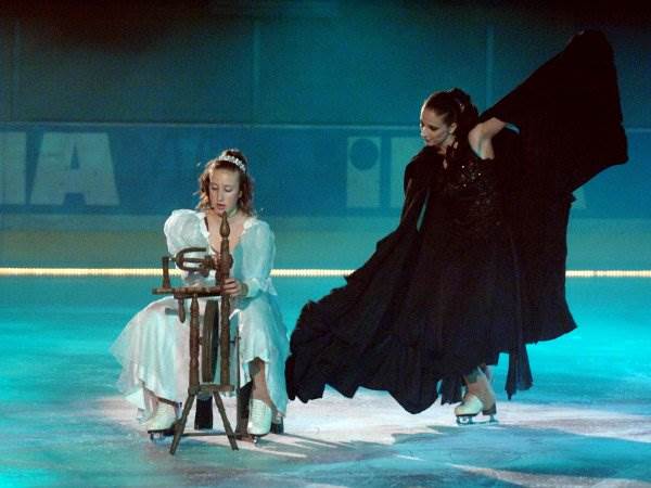 Ledena bajka Alisa u zemlji čudesa na zagrebačkom ledu