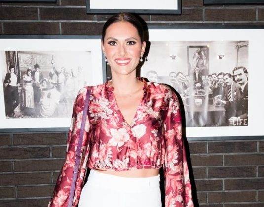 Modno pravilo ne drži vodu-horizontalne pruge stanjuju liniju