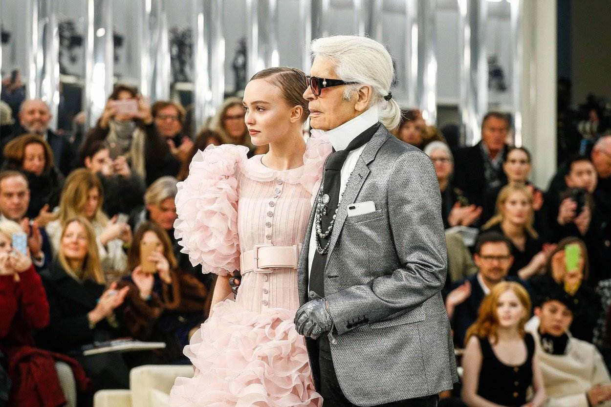 ŠOKANTNO Preminuo kultni dizajner Karl Lagerfeld