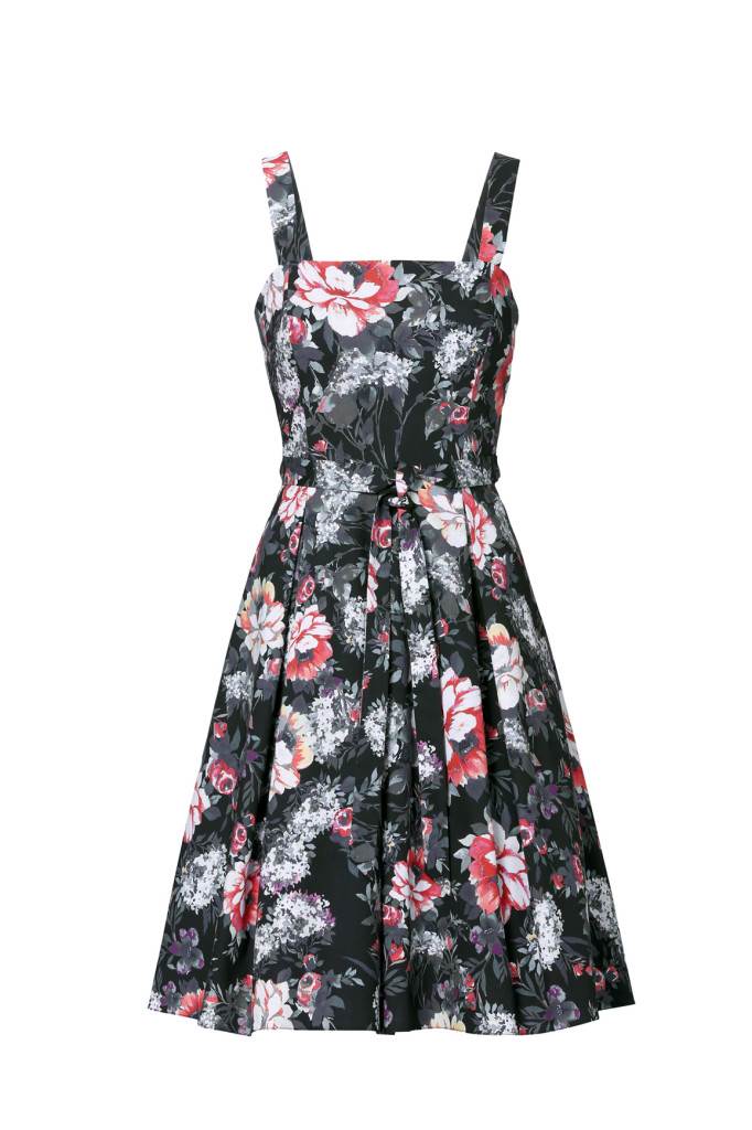 Iva Balaban odabrala je trendi krpice s rasprodaja