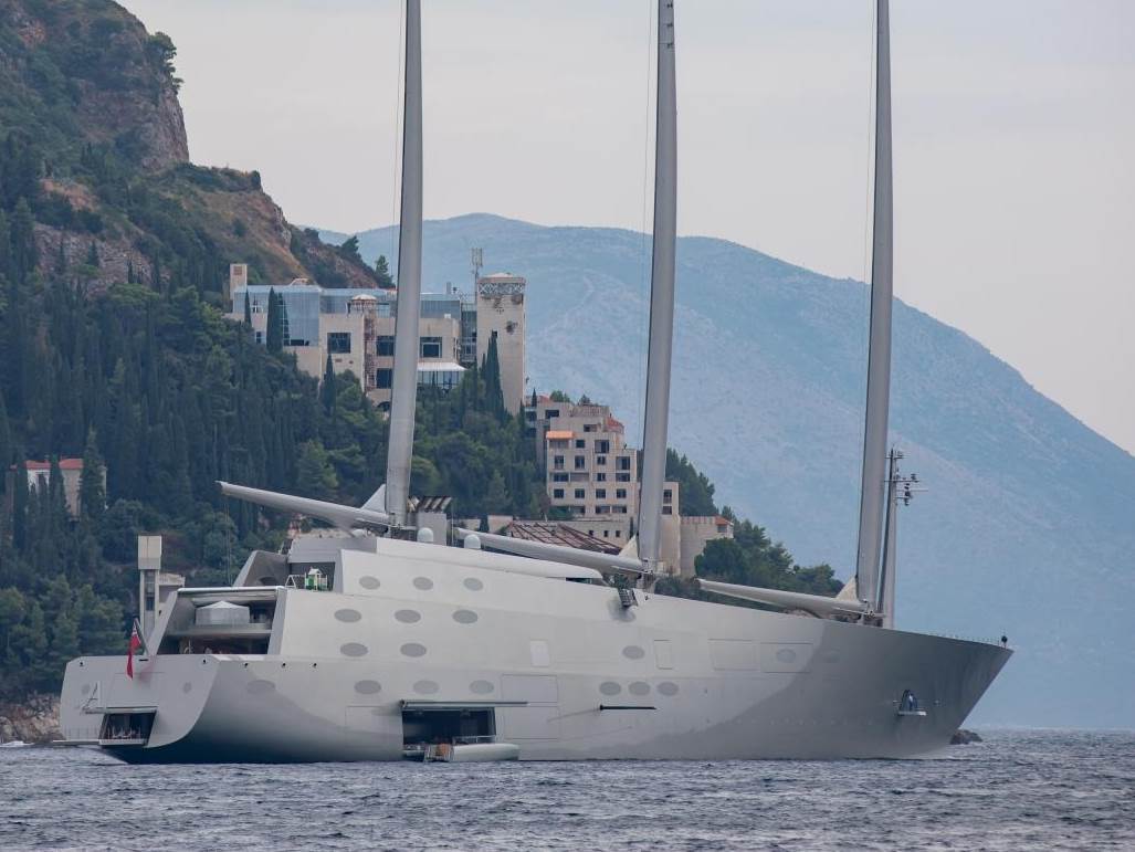 Aleksandra Meljničenko u društvu sina prošetala Dubrovnikom