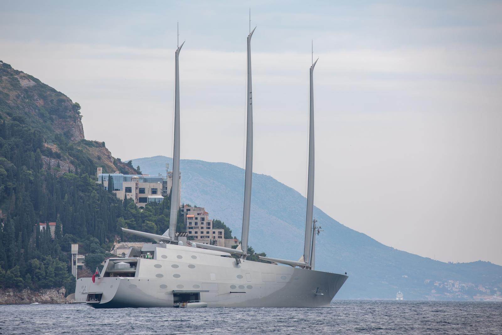 Jahta Andreja Meljničenka stigla u Dubrovnik