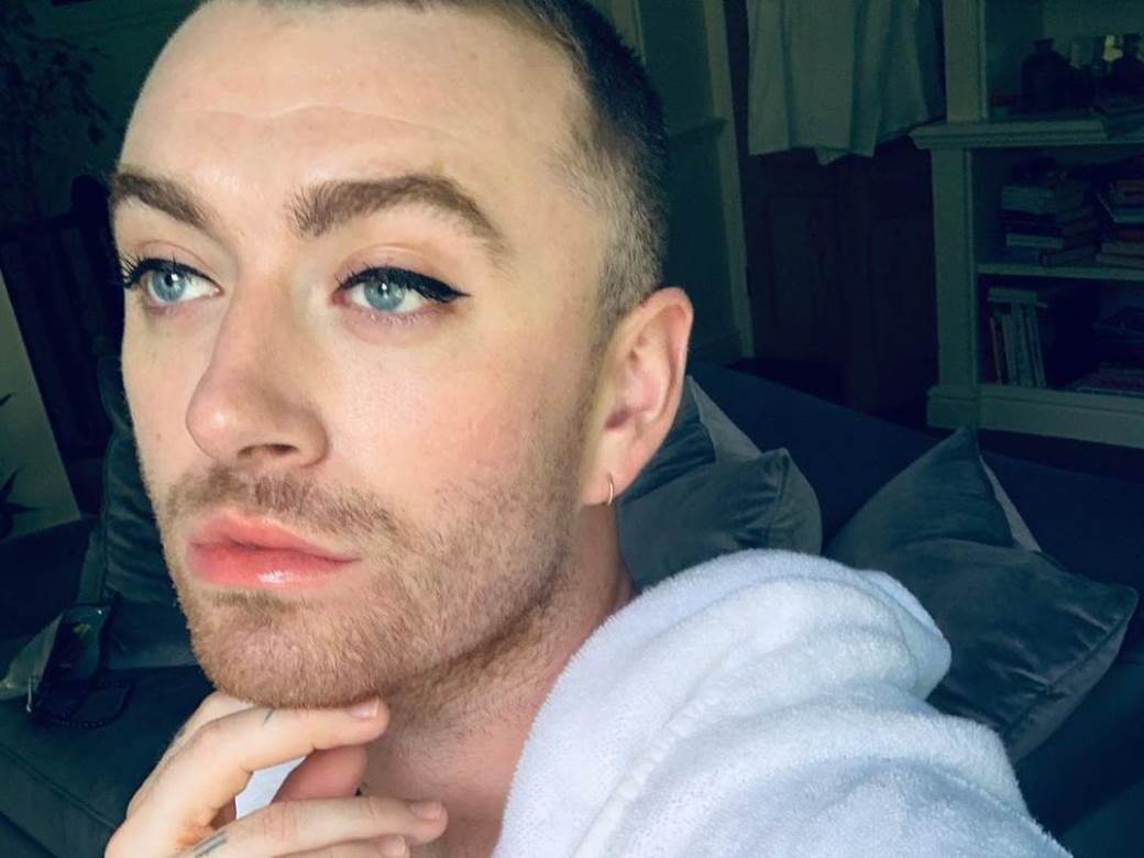 Sam Smith prošetao u suknjici