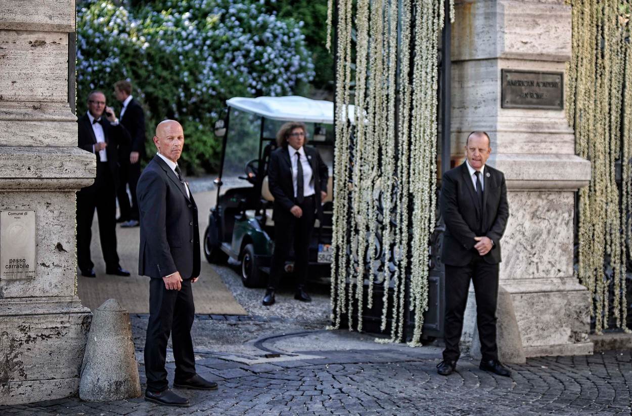 IZAZVALI BIJES Meghan i Harry na noćenje u hotelu potrošili 10.000 kuna