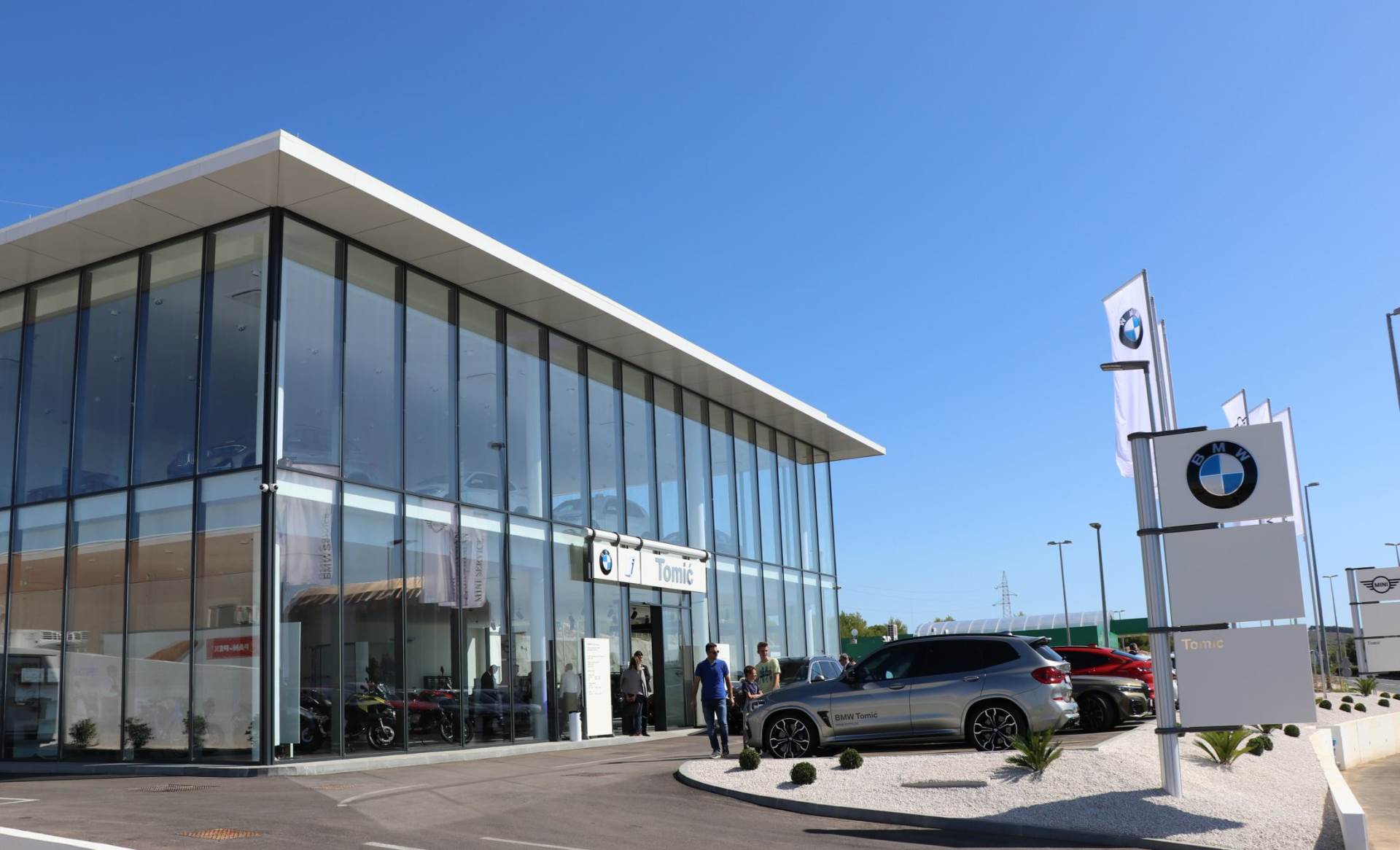 SVEČANO OTVORENJE POSLOVNICE TOMIĆ & CO. U ZADRU