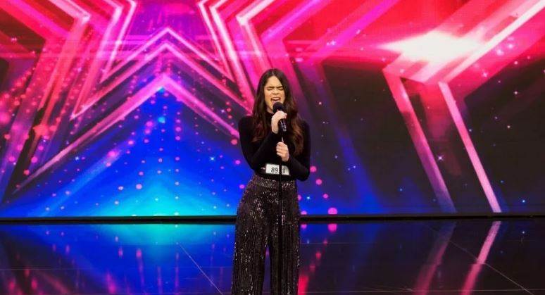 SUPERTALENT Maja Šuput zaplakala u prvoj epizodi, a pao i prvi zlatni gumb