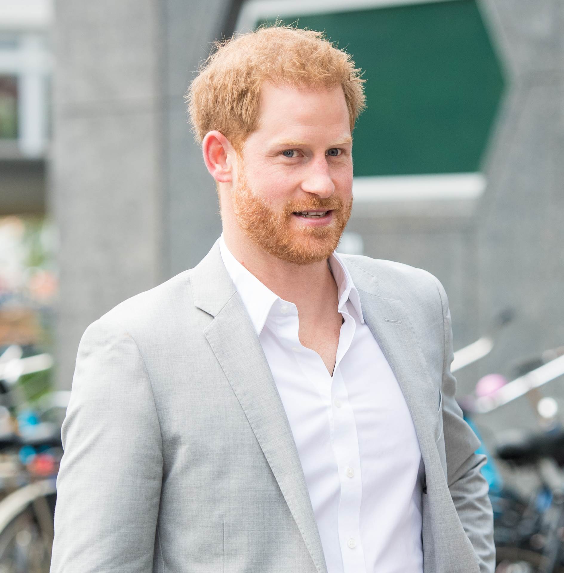 NIKAD BRUTALNIJI 'Meghan nije u ligi princeze Diane'