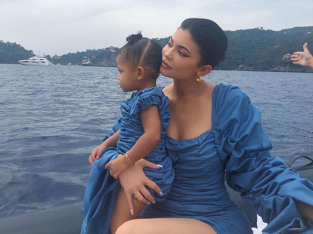 OPET ZAJEDNO Kylie Jenner oprostila nevjernom ocu njihove kćeri