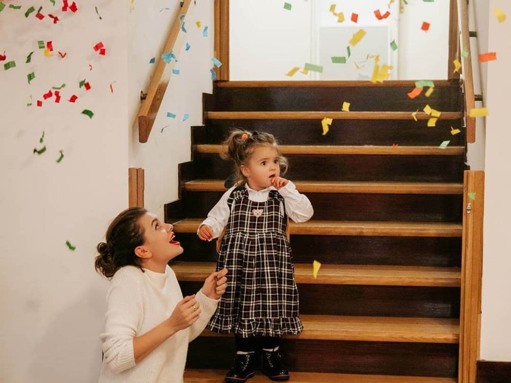 VIDEO POKAZAO Suprug Elle Dvornik nije bio oduševljen drugom trudnoćom