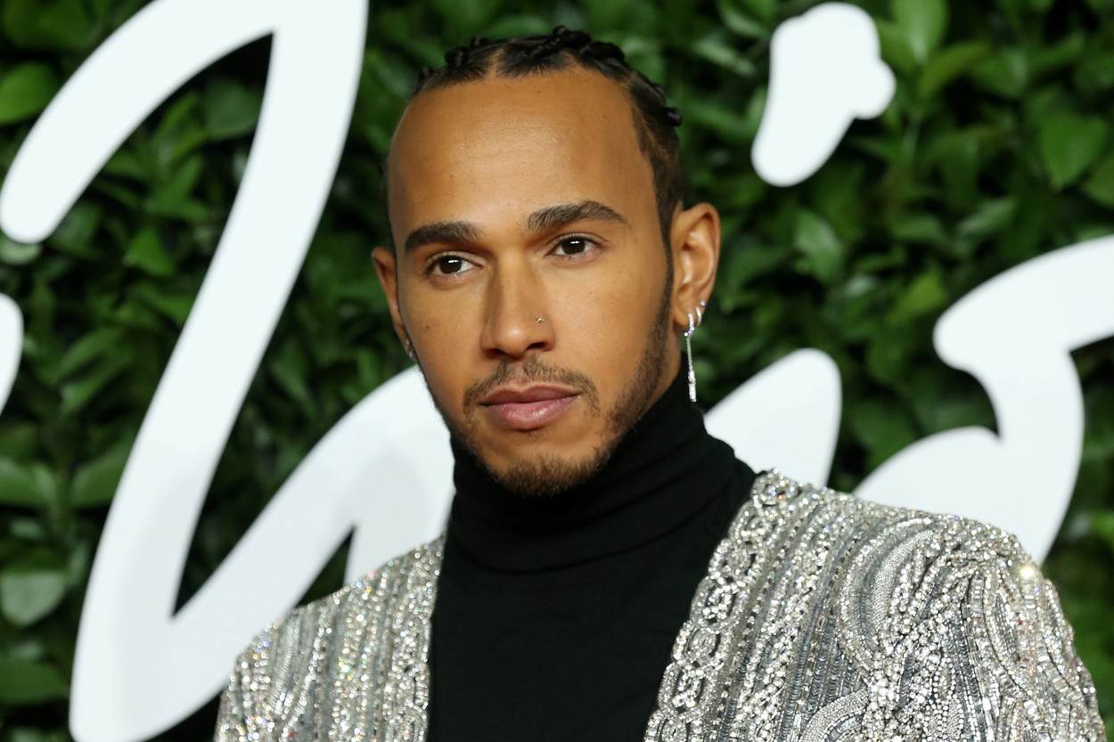 Lewis Hamilton ostavio Sofiju Vergaru