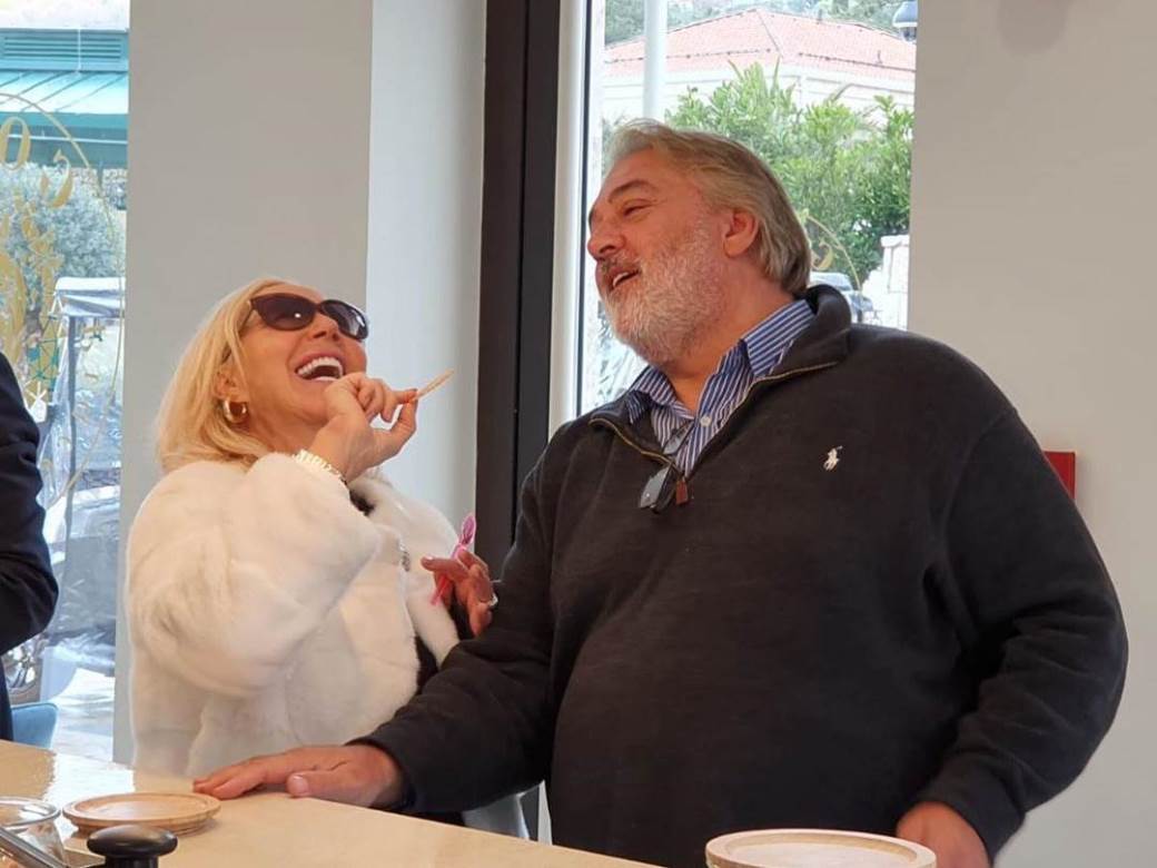 Obitelj Lepe Brene platila milijune da im prvi susjed bude Novak Đoković