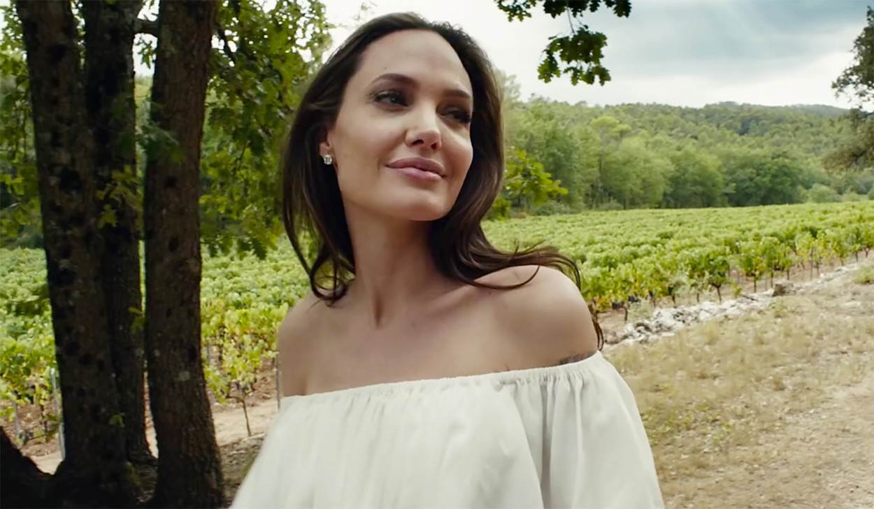 Beauty proizvod bez kojeg Angelina Jolie nikad ne napušta kuću