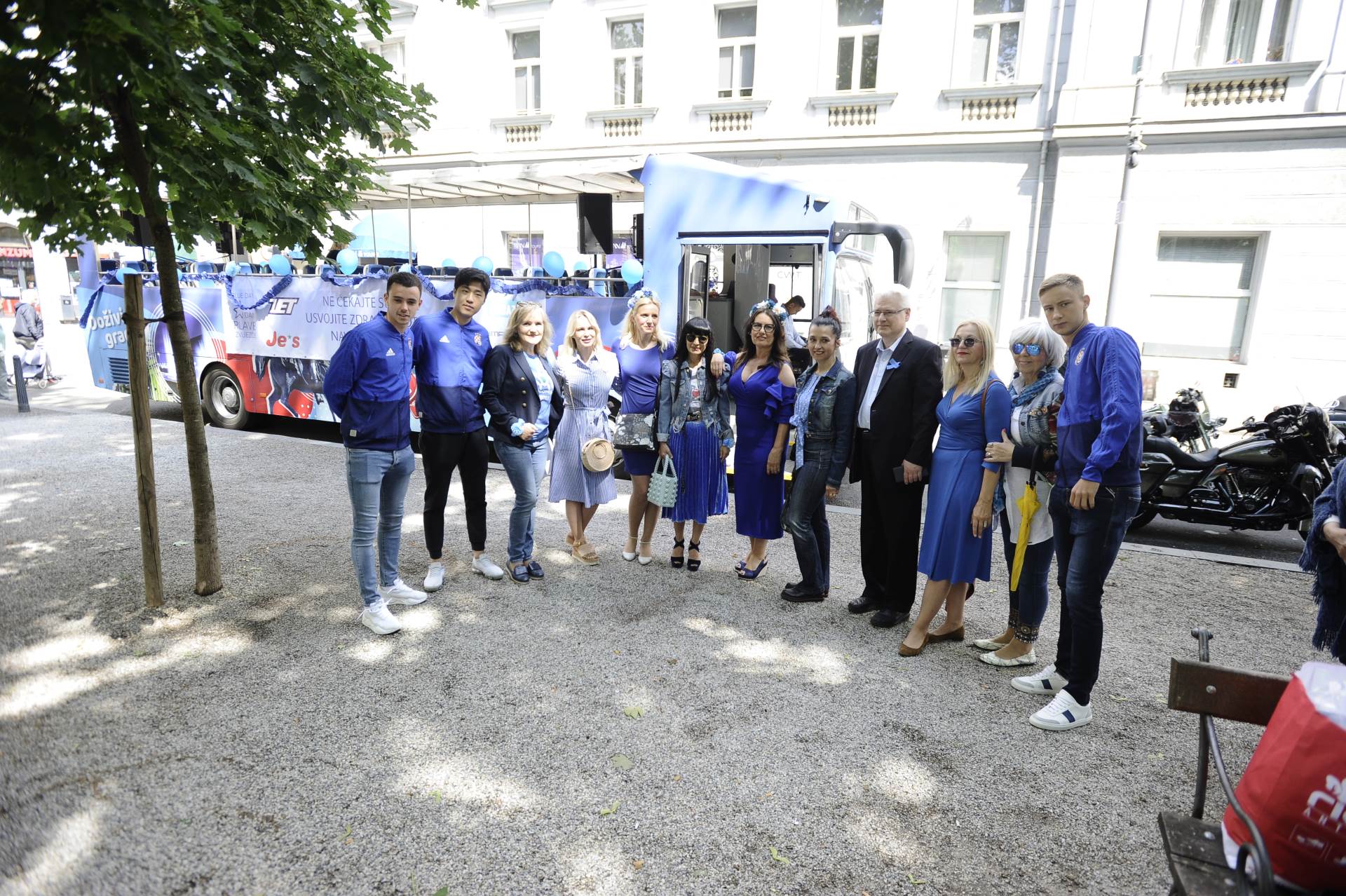 Dan Plave zvijezde obilježen po zagrebačkim kvartovima uz pratnju motorista