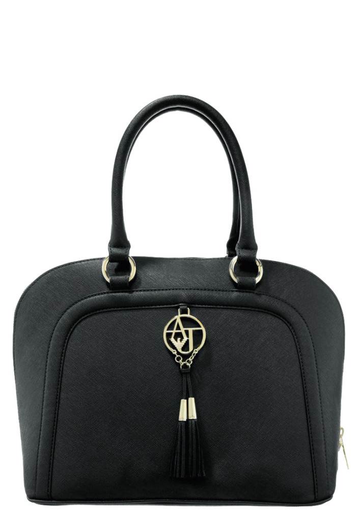 Crno-bijeli svijet! Iva Balaban odabrala nepogrešive kombinacije